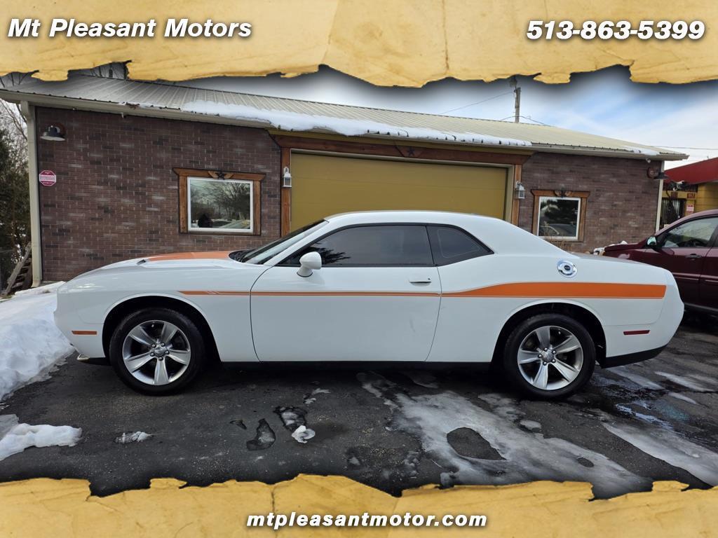 Dodge Challenger 2dr Cpe SXT 2016