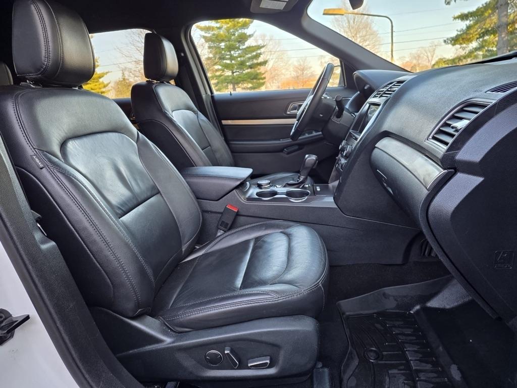 Ford Explorer XLT 4WD 2018