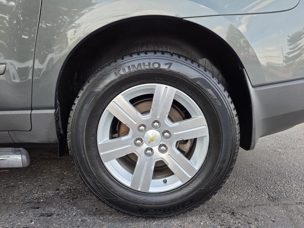 Chevrolet Traverse FWD 4dr LT w/1LT 2011