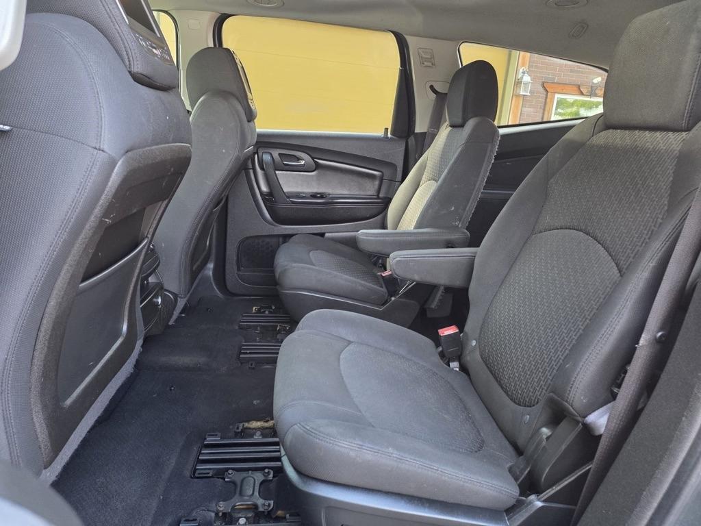 Chevrolet Traverse FWD 4dr LT w/1LT 2011