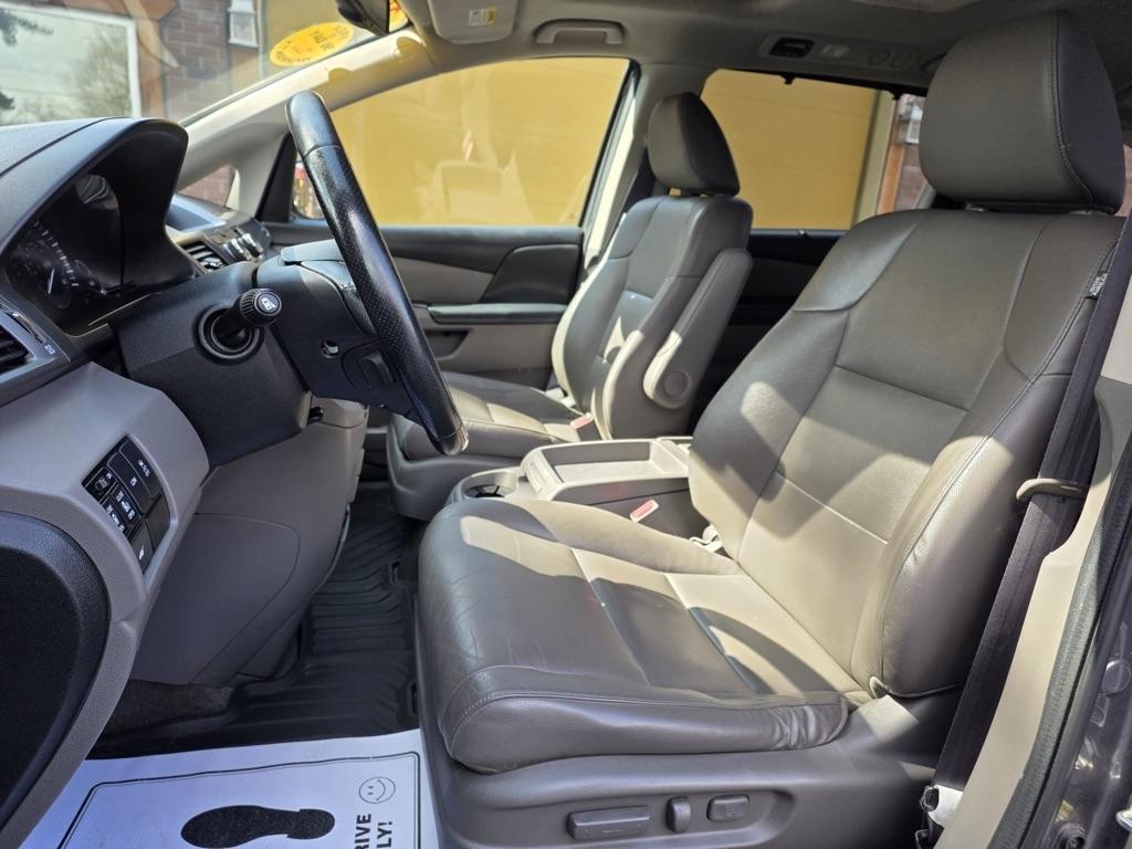 Honda Odyssey 5dr EX-L w/Navi 2016