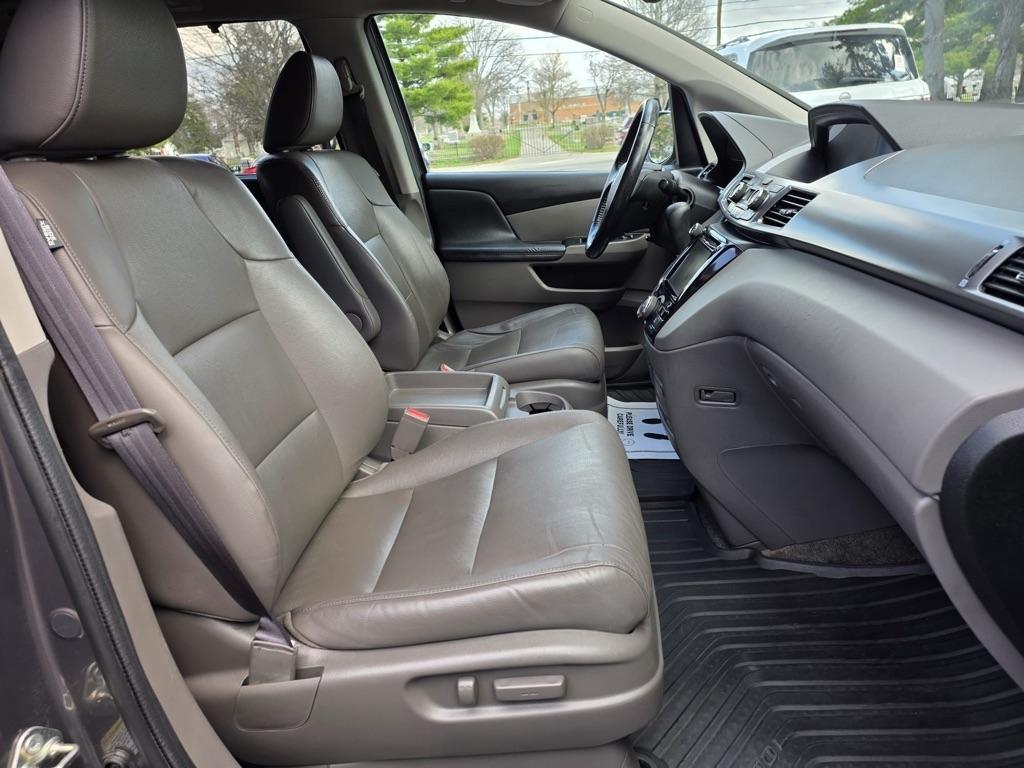 Honda Odyssey 5dr EX-L w/Navi 2016