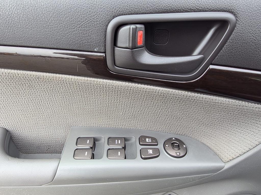 Hyundai Sonata 4dr Sdn V6 Auto GLS 2009