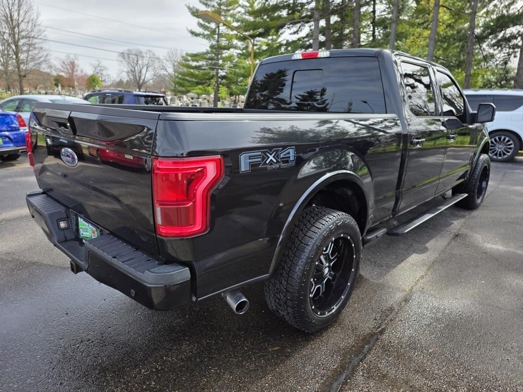 Ford F-150 4WD SuperCrew 157" Lariat w/HD Payload Pkg 2015