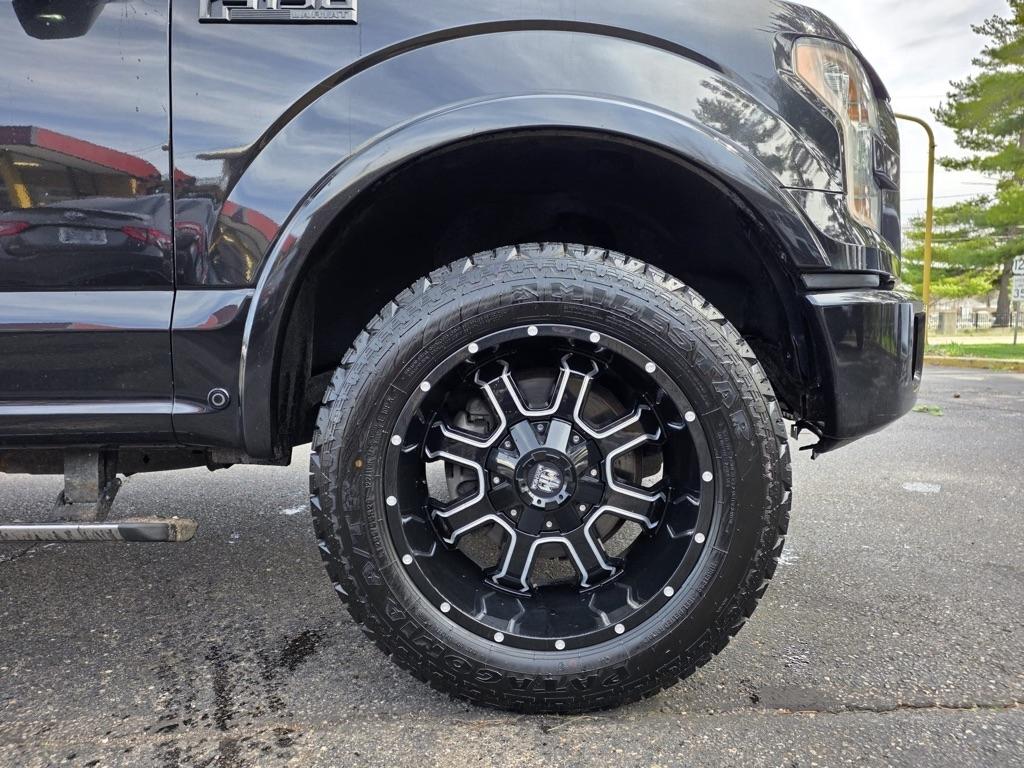 Ford F-150 4WD SuperCrew 157" Lariat w/HD Payload Pkg 2015