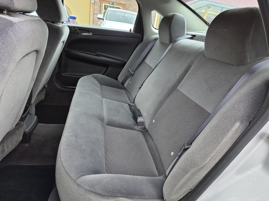 Chevrolet Impala Limited 4dr Sdn LT Fleet 2016