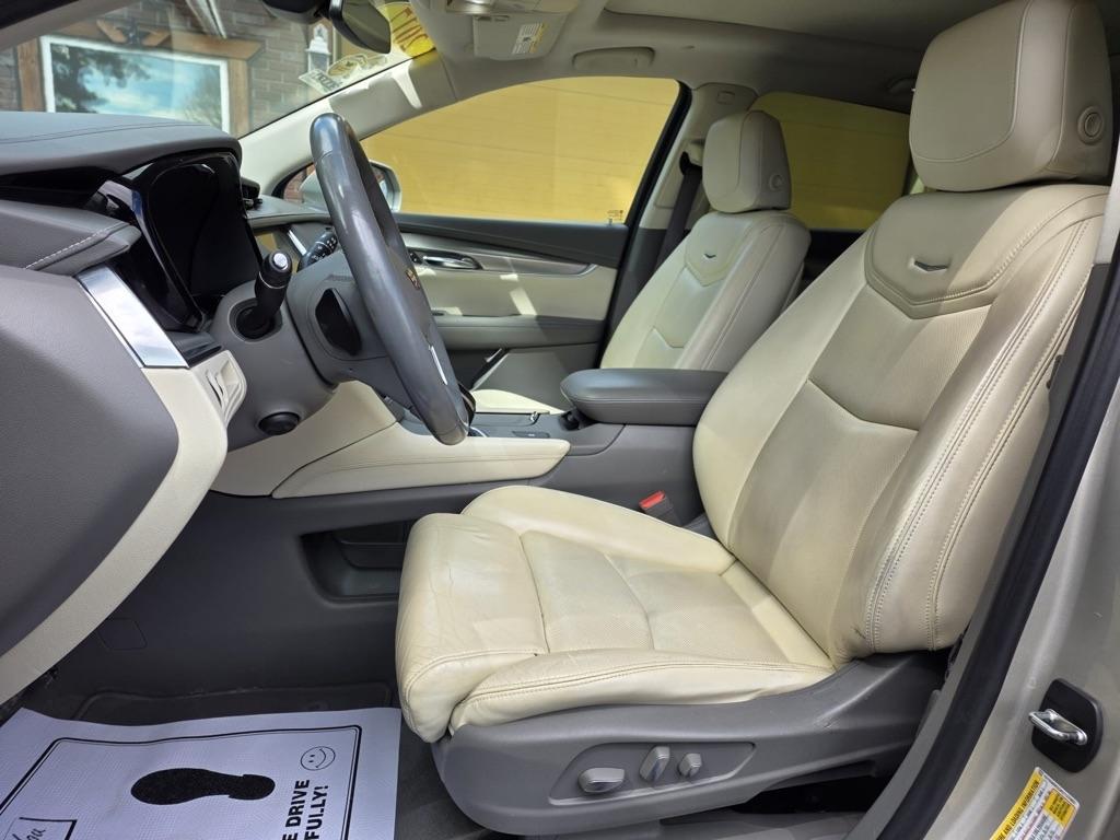 Cadillac XT5 FWD 4dr Luxury 2017