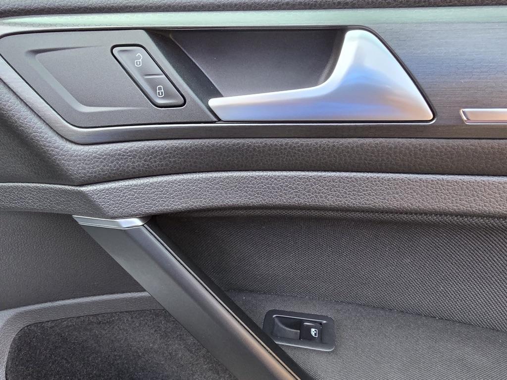 Volkswagen Golf GTI 2.0T Rabbit Edition DSG 2019