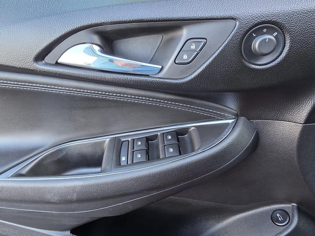 Chevrolet Cruze 4dr Sdn 1.4L Premier w/1SF 2017