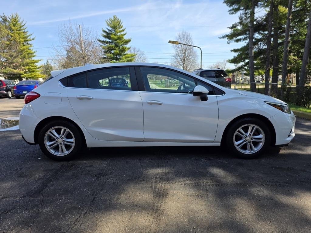 Chevrolet Cruze 4dr HB 1.4L LT w/1SD 2017