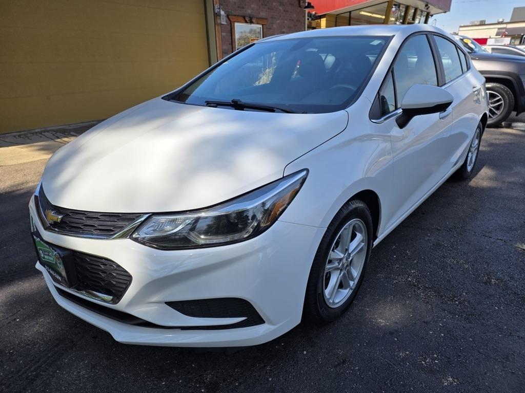 Chevrolet Cruze 4dr HB 1.4L LT w/1SD 2017