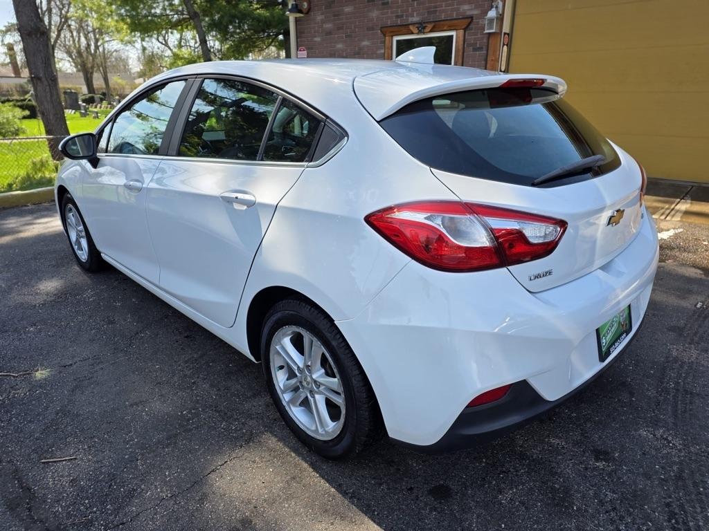 Chevrolet Cruze 4dr HB 1.4L LT w/1SD 2017