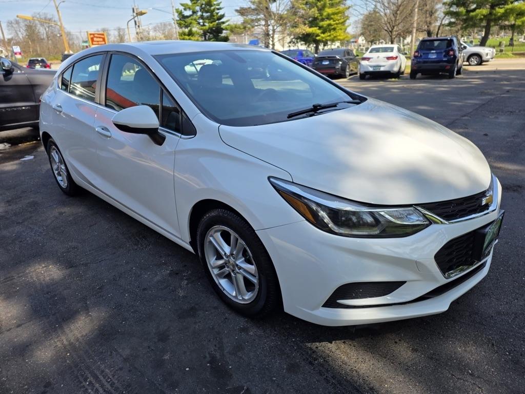 Chevrolet Cruze 4dr HB 1.4L LT w/1SD 2017