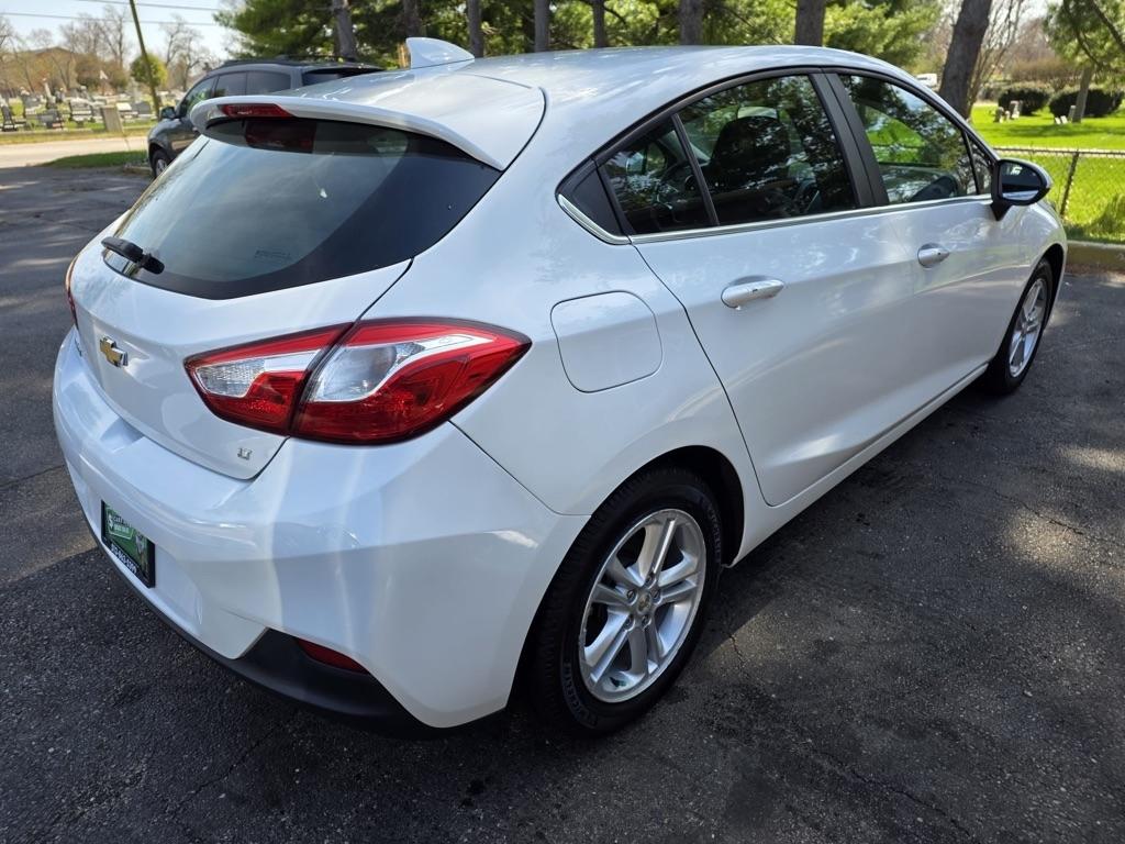 Chevrolet Cruze 4dr HB 1.4L LT w/1SD 2017