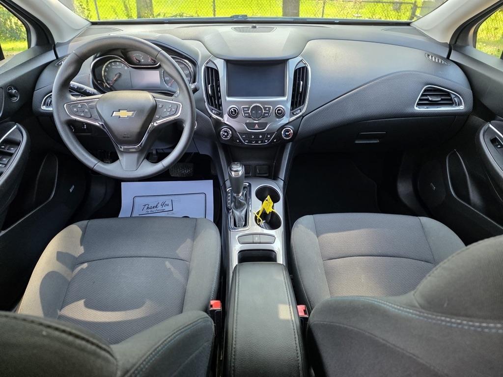 Chevrolet Cruze 4dr HB 1.4L LT w/1SD 2017