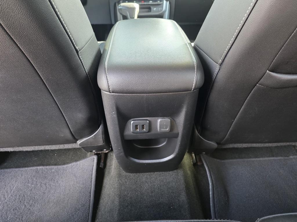 Chevrolet Colorado 2WD Crew Cab 140.5" LT 2017