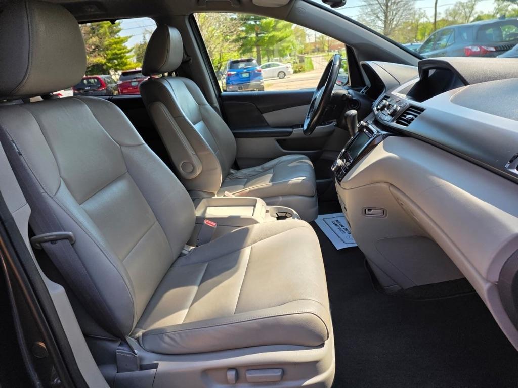 Honda Odyssey 5dr Touring Elite 2016