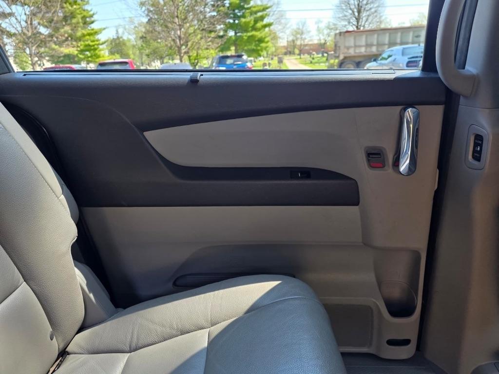 Honda Odyssey 5dr Touring Elite 2016