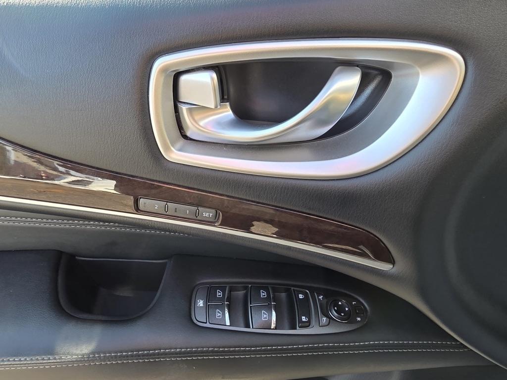 Infiniti QX60 LUXE AWD 2019