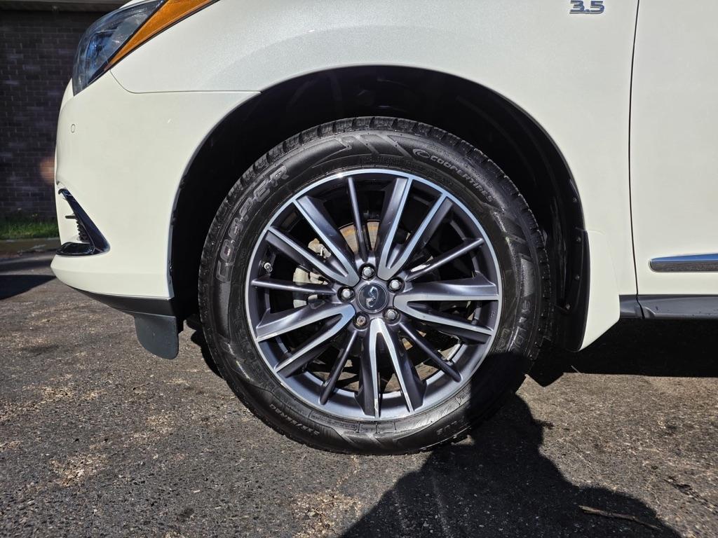 Infiniti QX60 LUXE AWD 2019