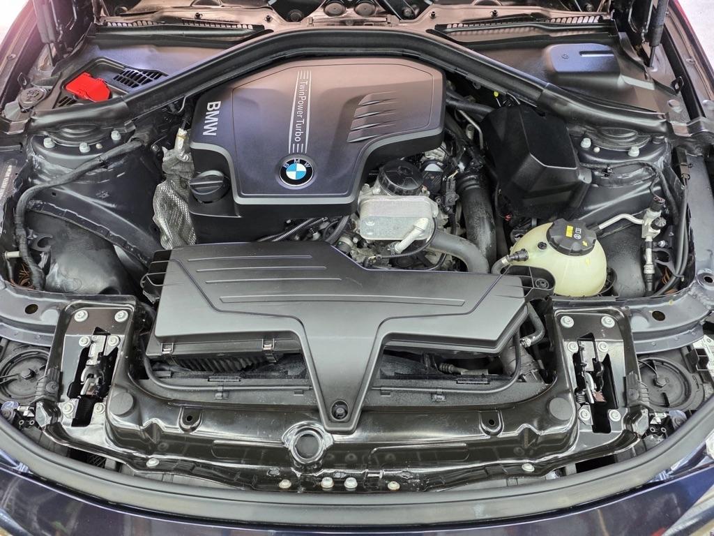 BMW 3 Series 4dr Sdn 320i RWD South Africa 2016