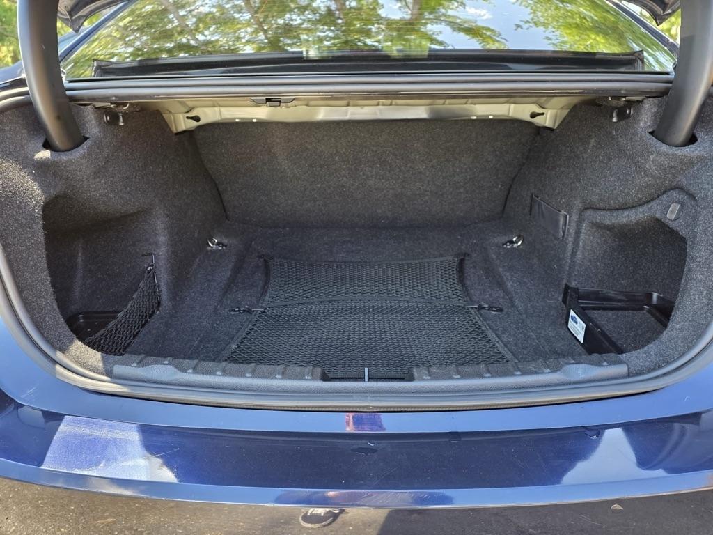 BMW 3 Series 4dr Sdn 320i RWD South Africa 2016