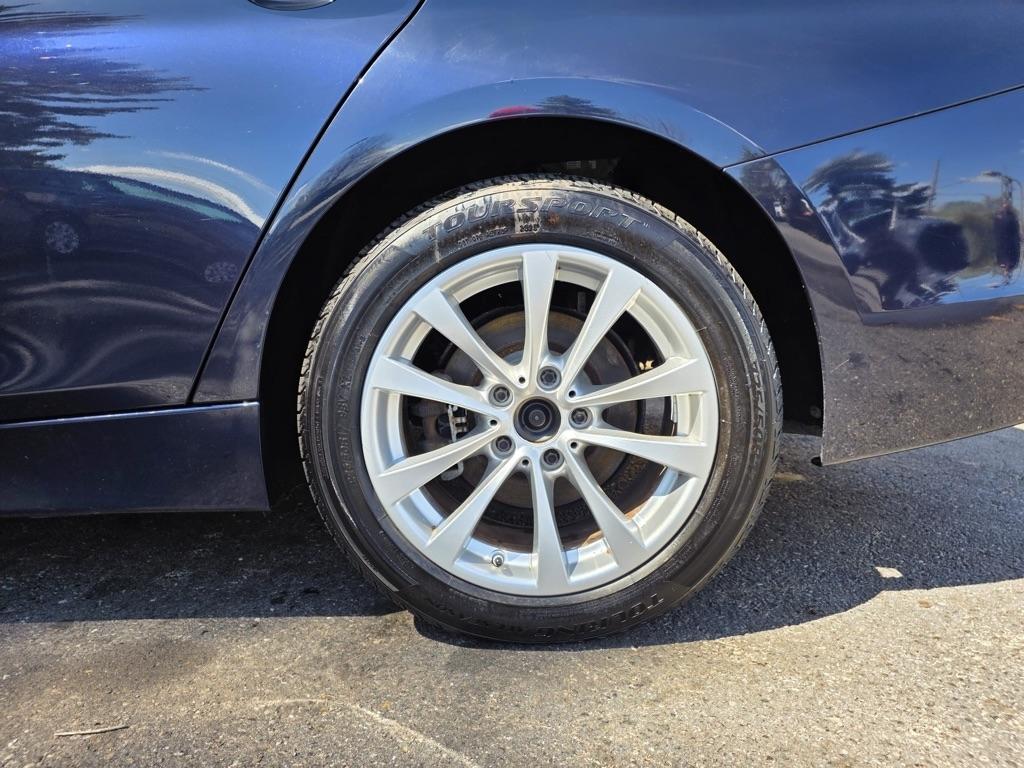 BMW 3 Series 4dr Sdn 320i RWD South Africa 2016