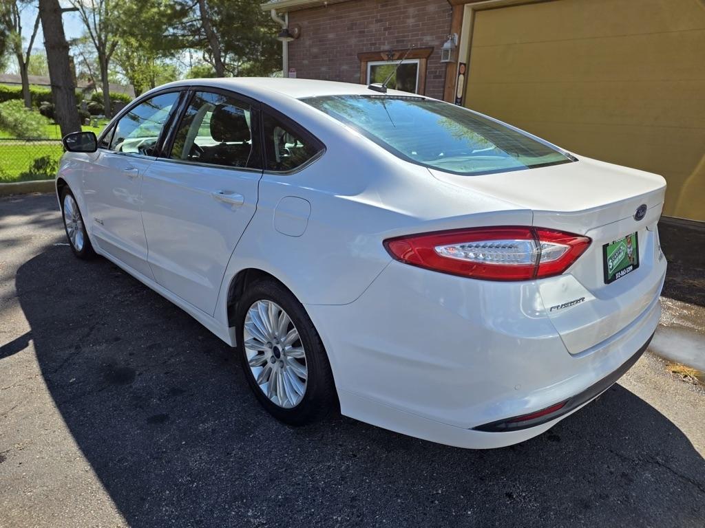 Ford Fusion 4dr Sdn SE Hybrid FWD 2016