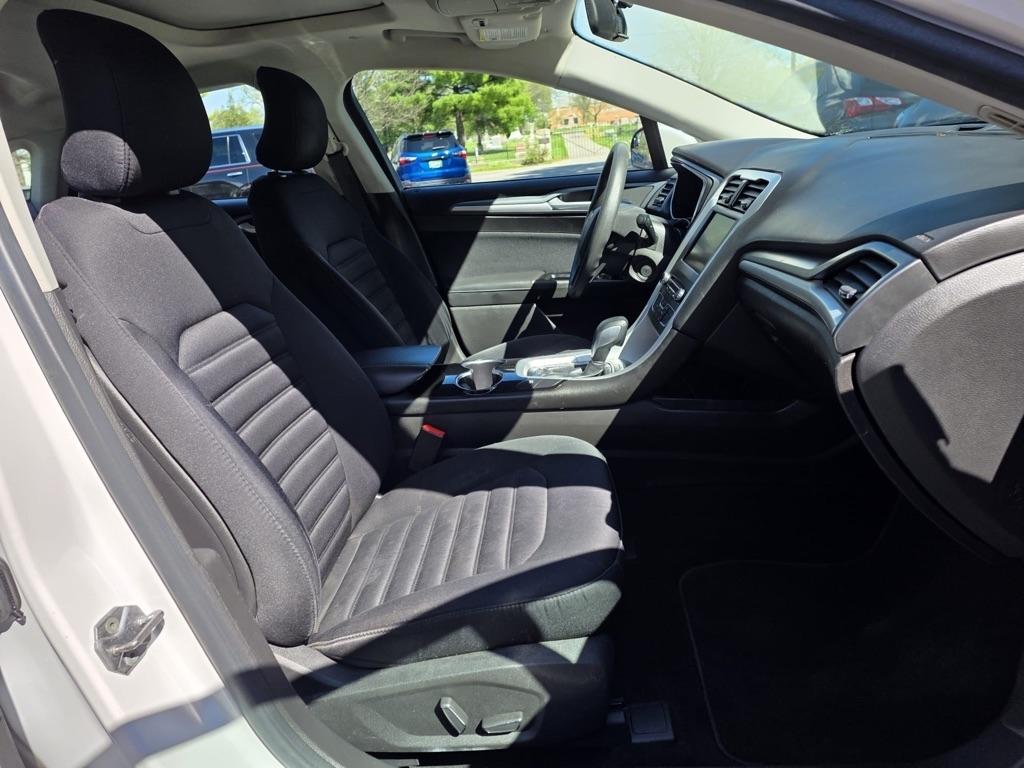 Ford Fusion 4dr Sdn SE Hybrid FWD 2016