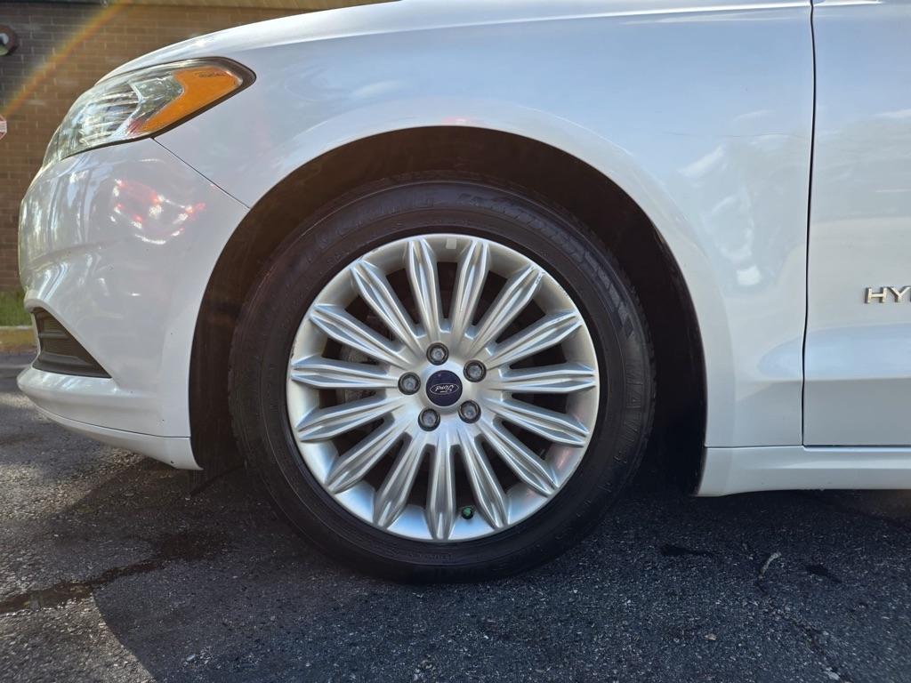 Ford Fusion 4dr Sdn SE Hybrid FWD 2016