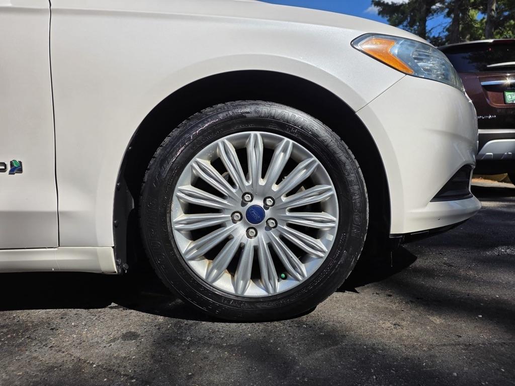 Ford Fusion 4dr Sdn SE Hybrid FWD 2016