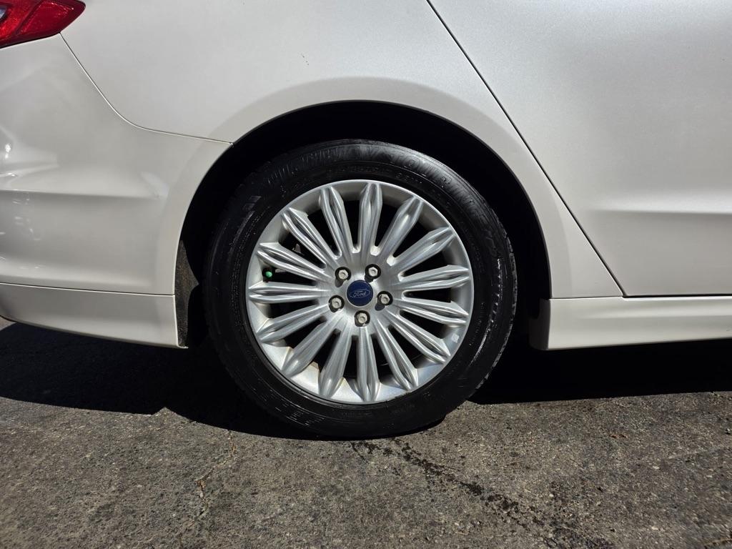 Ford Fusion 4dr Sdn SE Hybrid FWD 2016