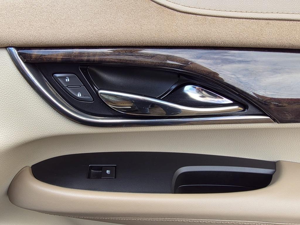 Cadillac ATS Sedan 4dr Sdn 2.0L Luxury Collection RWD 2016