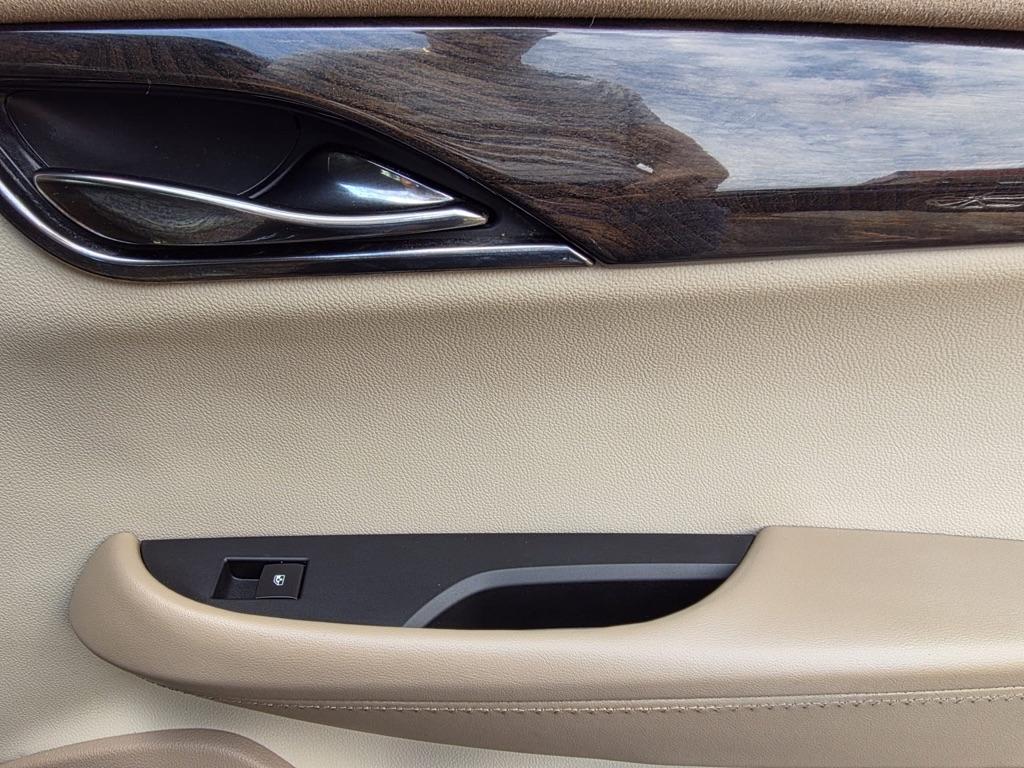 Cadillac ATS Sedan 4dr Sdn 2.0L Luxury Collection RWD 2016