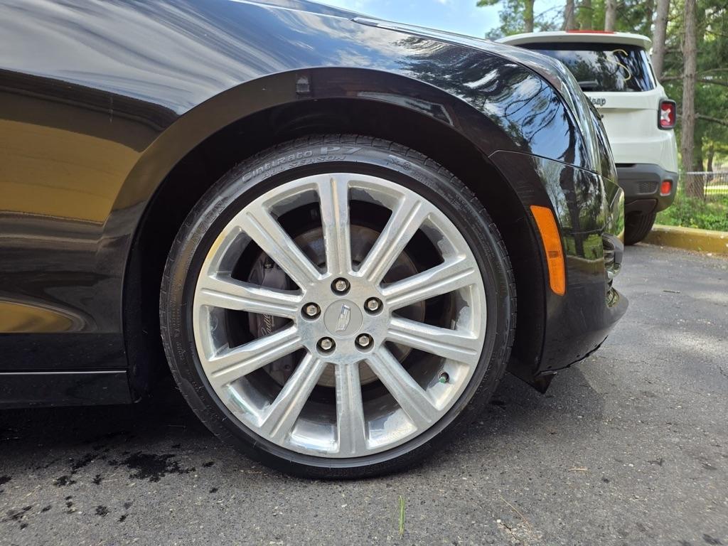 Cadillac ATS Sedan 4dr Sdn 2.0L Luxury Collection RWD 2016