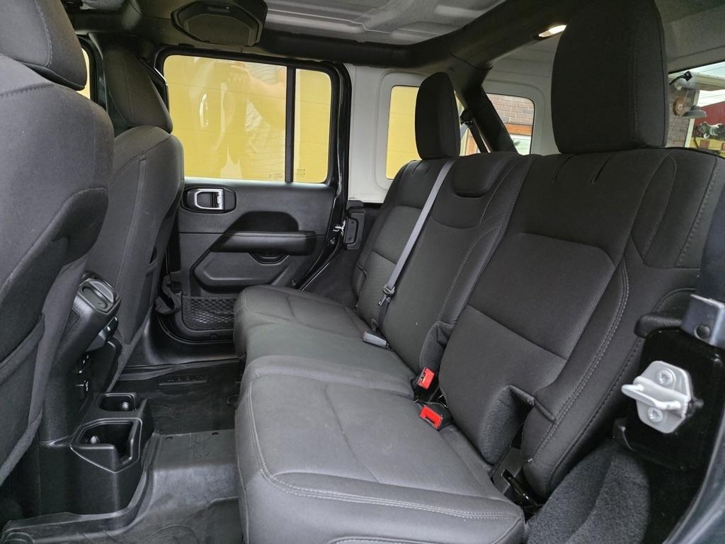 Jeep Wrangler Unlimited Sahara 4x4 2022