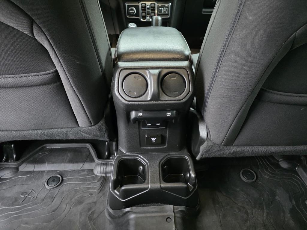 Jeep Wrangler Unlimited Sahara 4x4 2022