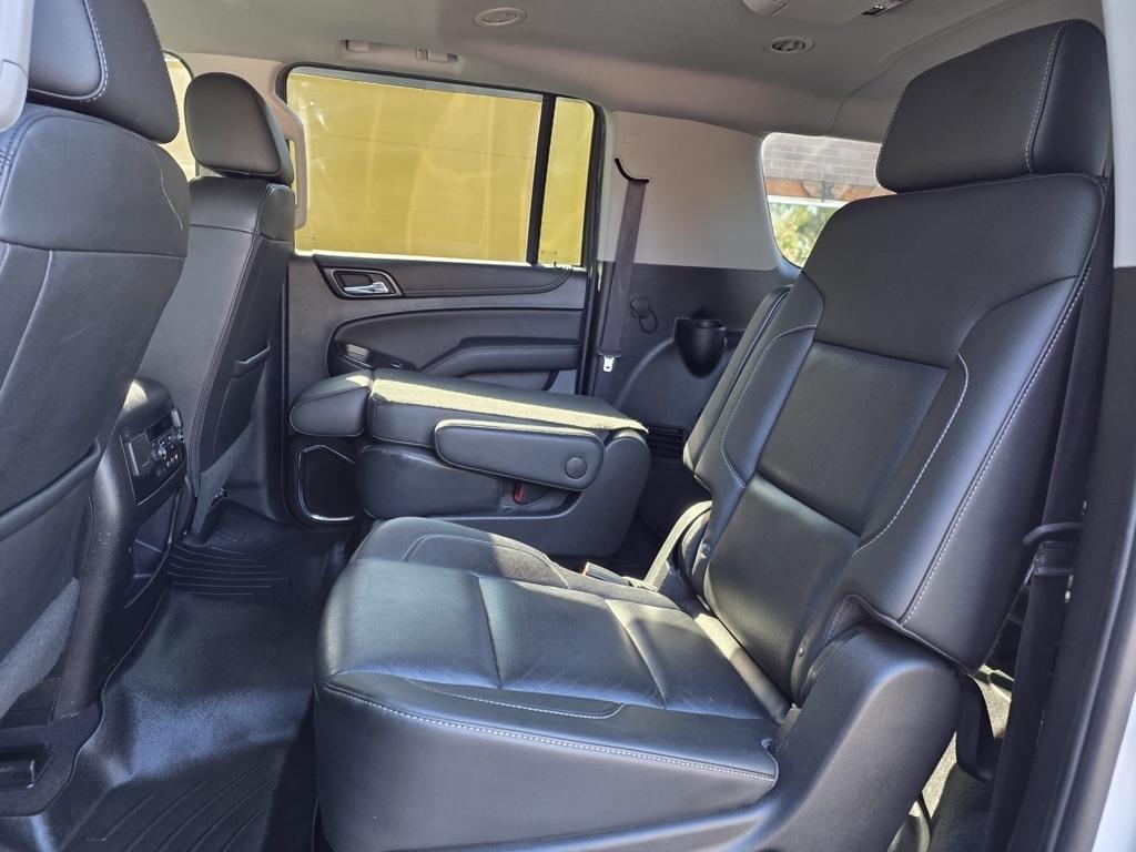 Chevrolet Suburban 4WD 4dr 1500 Premier 2019