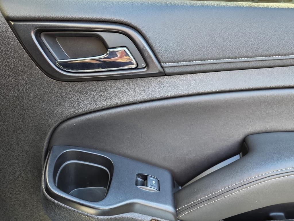 Chevrolet Suburban 4WD 4dr 1500 Premier 2019