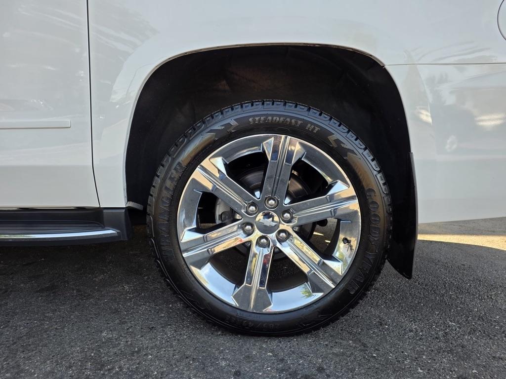 Chevrolet Suburban 4WD 4dr 1500 Premier 2019