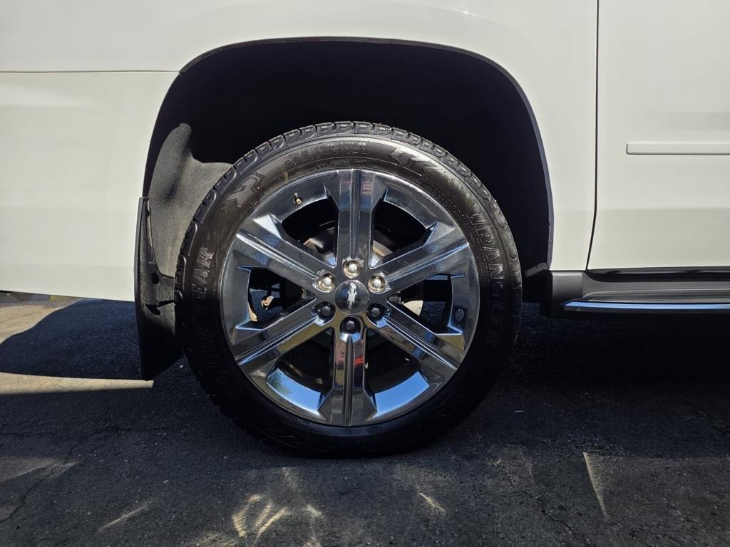 Chevrolet Suburban 4WD 4dr 1500 Premier 2019