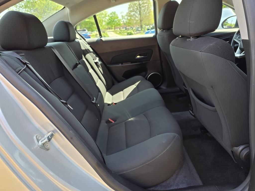 Chevrolet Cruze 4dr Sdn ECO 2012