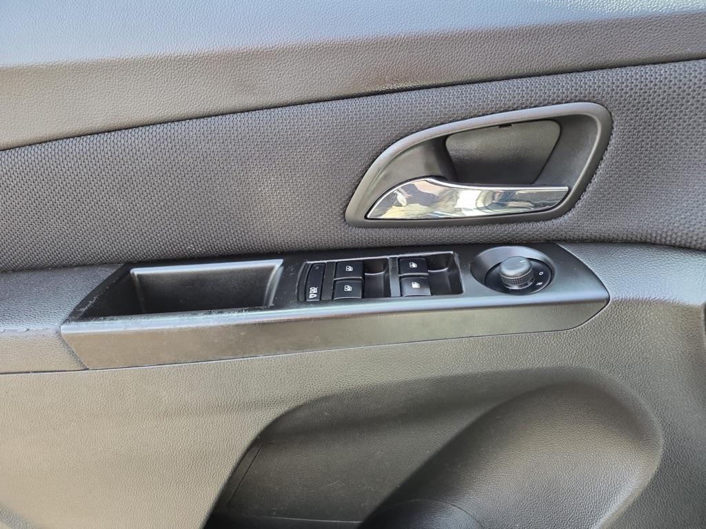 Chevrolet Cruze 4dr Sdn ECO 2012