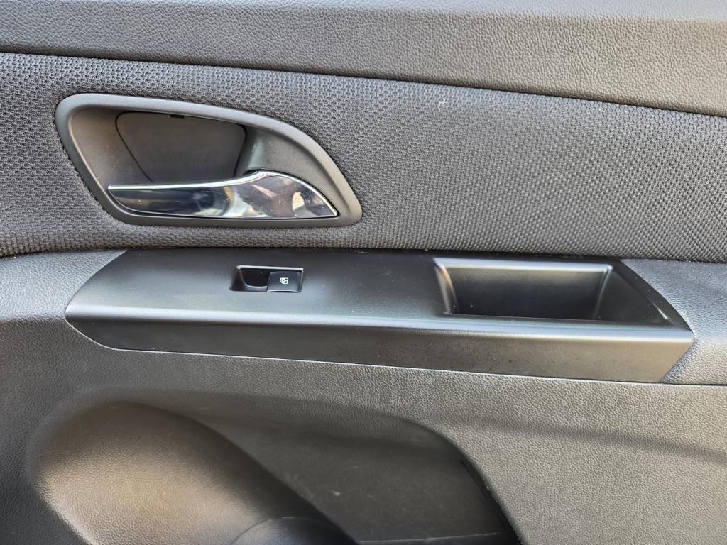 Chevrolet Cruze 4dr Sdn ECO 2012