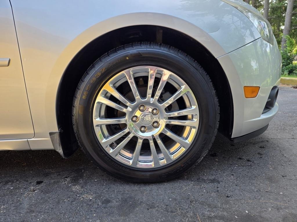 Chevrolet Cruze 4dr Sdn ECO 2012