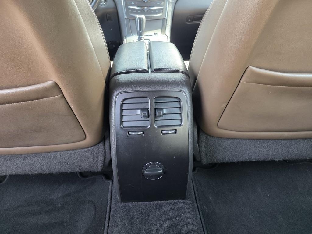 Lincoln MKS 4dr Sdn 3.7L FWD 2015