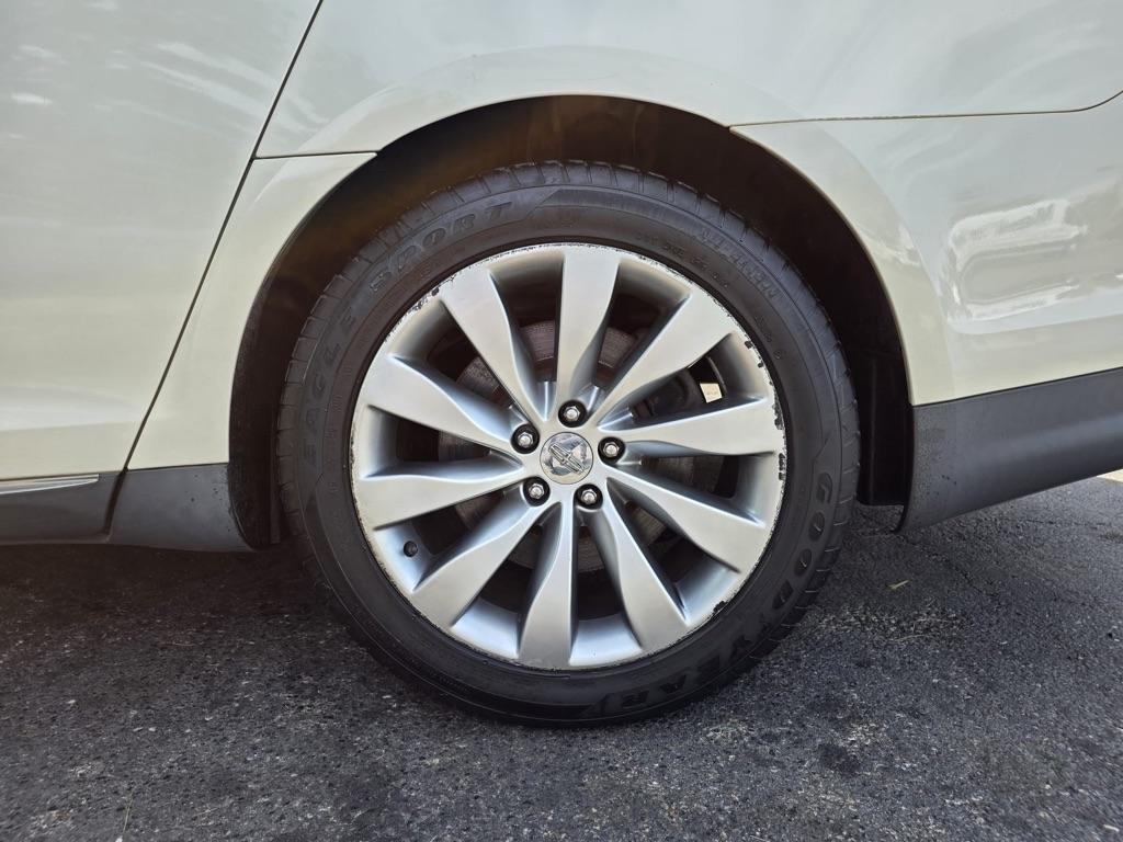 Lincoln MKS 4dr Sdn 3.7L FWD 2015