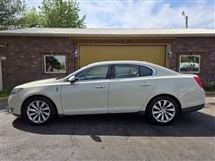 2015 Lincoln MKS 
