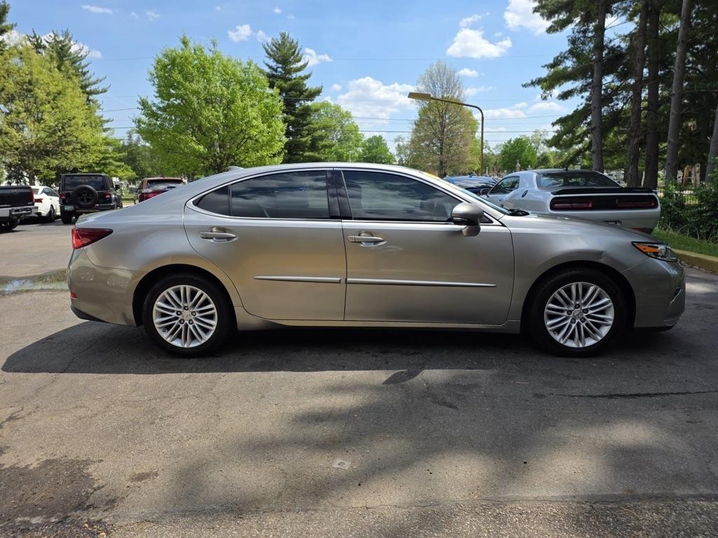 Lexus ES ES 350 FWD 2017