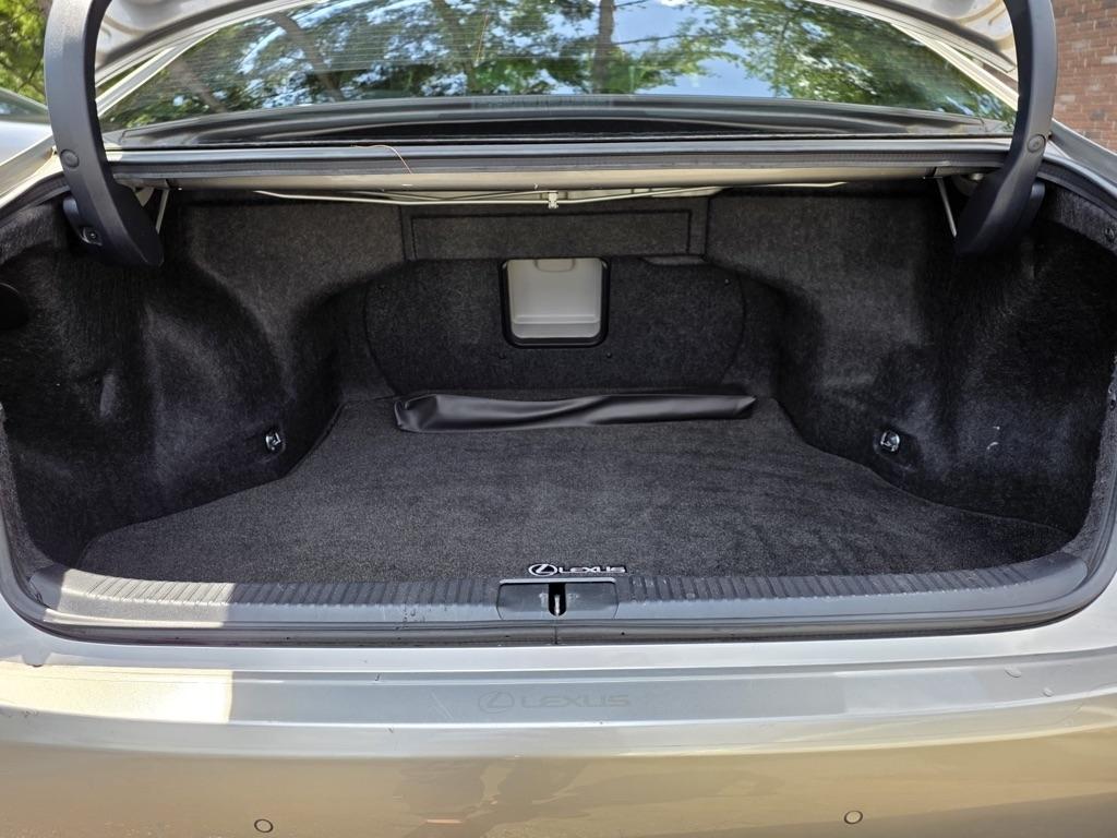 Lexus ES ES 350 FWD 2017